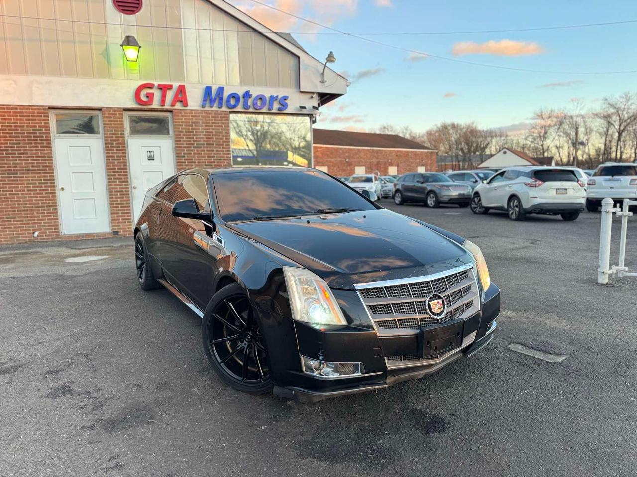 Cadillac CTS Coupe 2dr Cpe Performance AWD 2011