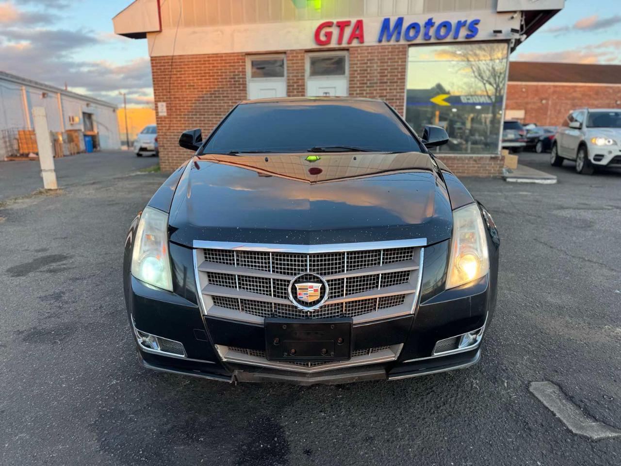 Cadillac CTS Coupe 2dr Cpe Performance AWD 2011