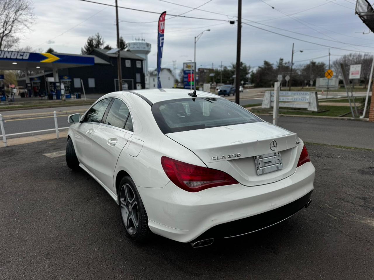 Mercedes-Benz CLA-Class 4dr Sdn CLA 250 4MATIC 2014