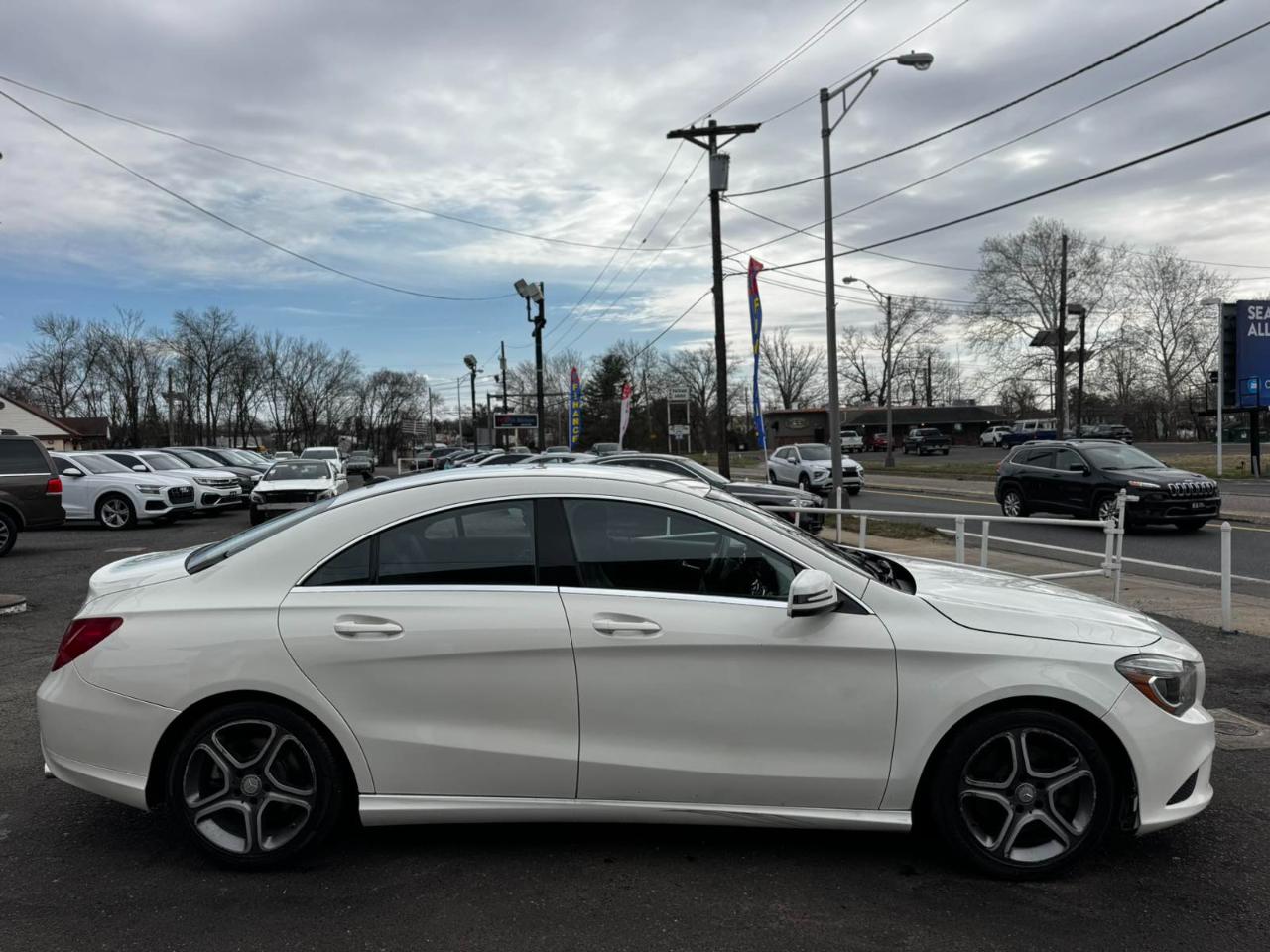 Mercedes-Benz CLA-Class 4dr Sdn CLA 250 4MATIC 2014