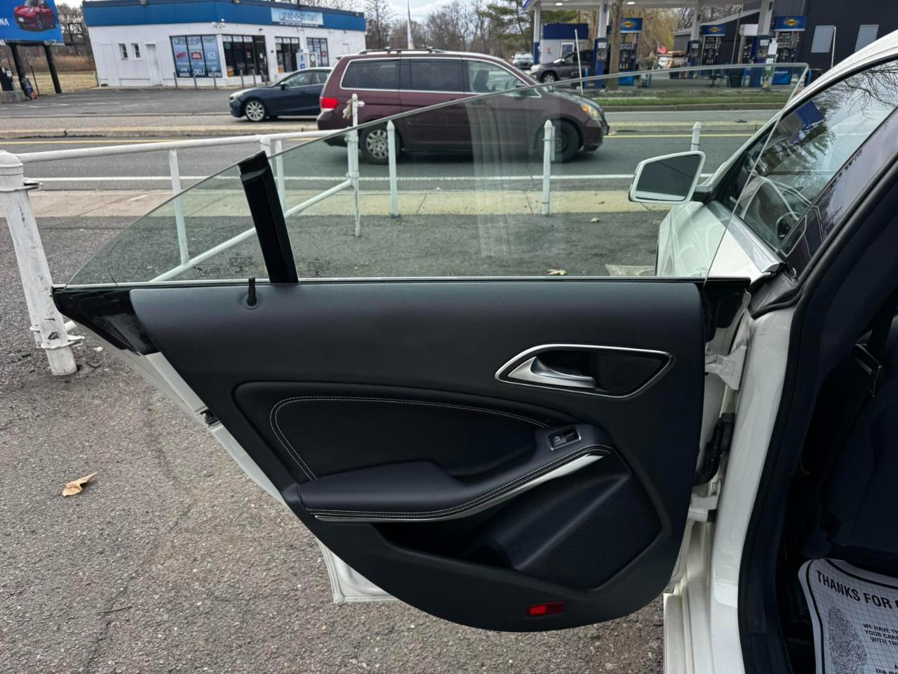 Mercedes-Benz CLA-Class 4dr Sdn CLA 250 4MATIC 2014