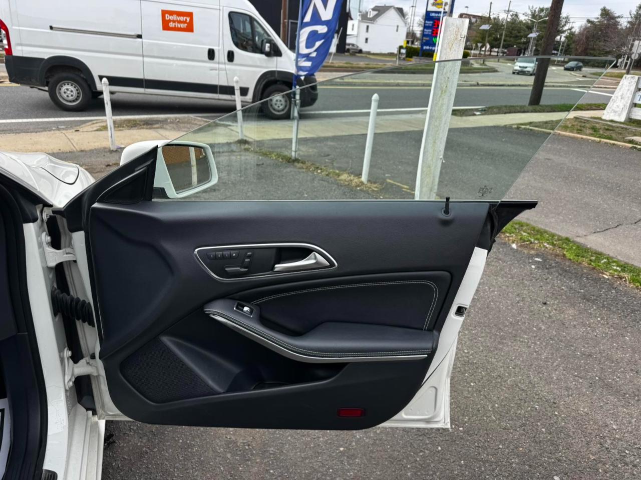 Mercedes-Benz CLA-Class 4dr Sdn CLA 250 4MATIC 2014