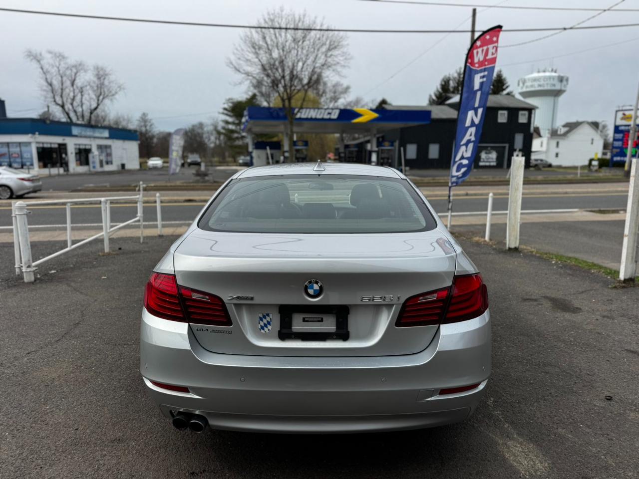 BMW 5 Series 4dr Sdn 528i xDrive AWD 2015