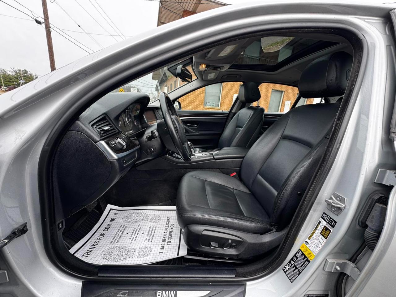 BMW 5 Series 4dr Sdn 528i xDrive AWD 2015