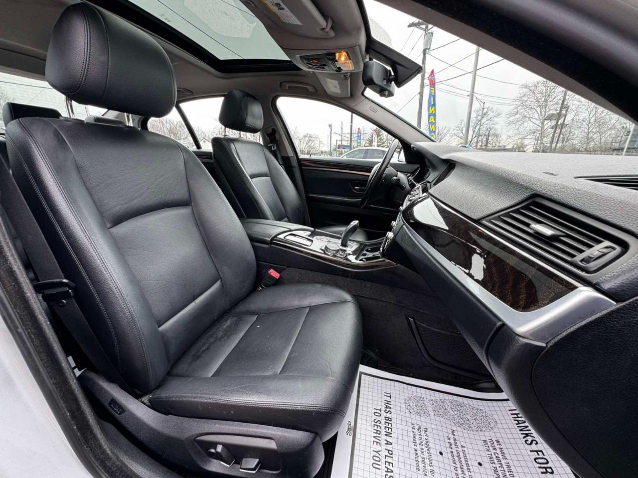 BMW 5 Series 4dr Sdn 528i xDrive AWD 2015