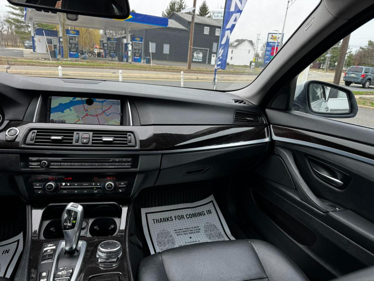 BMW 5 Series 4dr Sdn 528i xDrive AWD 2015