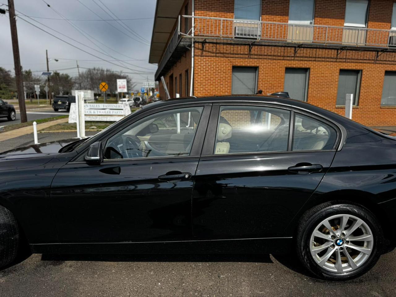 BMW 3 Series 4dr Sdn 320i xDrive AWD South Africa 2016