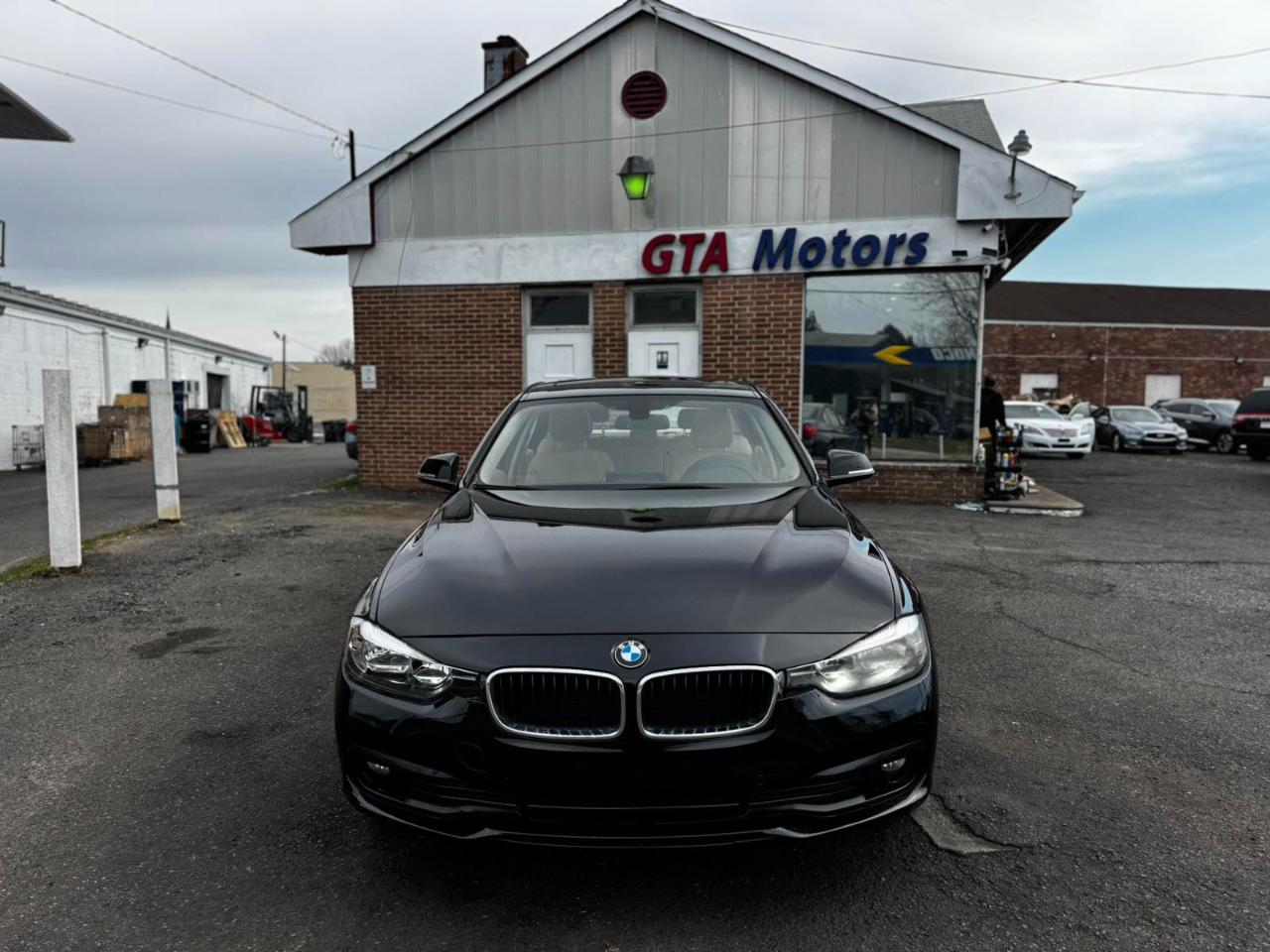 BMW 3 Series 4dr Sdn 320i xDrive AWD South Africa 2016