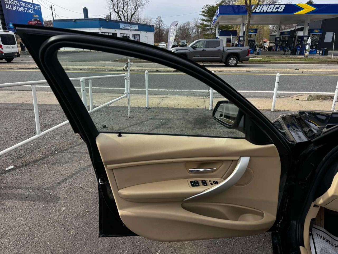 BMW 3 Series 4dr Sdn 320i xDrive AWD South Africa 2016