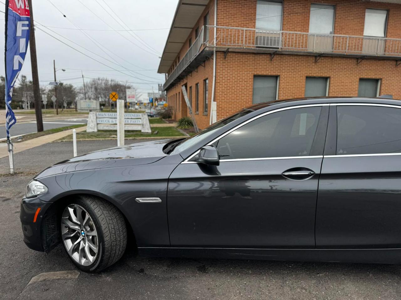 BMW 5 Series 4dr Sdn 535i xDrive AWD 2016