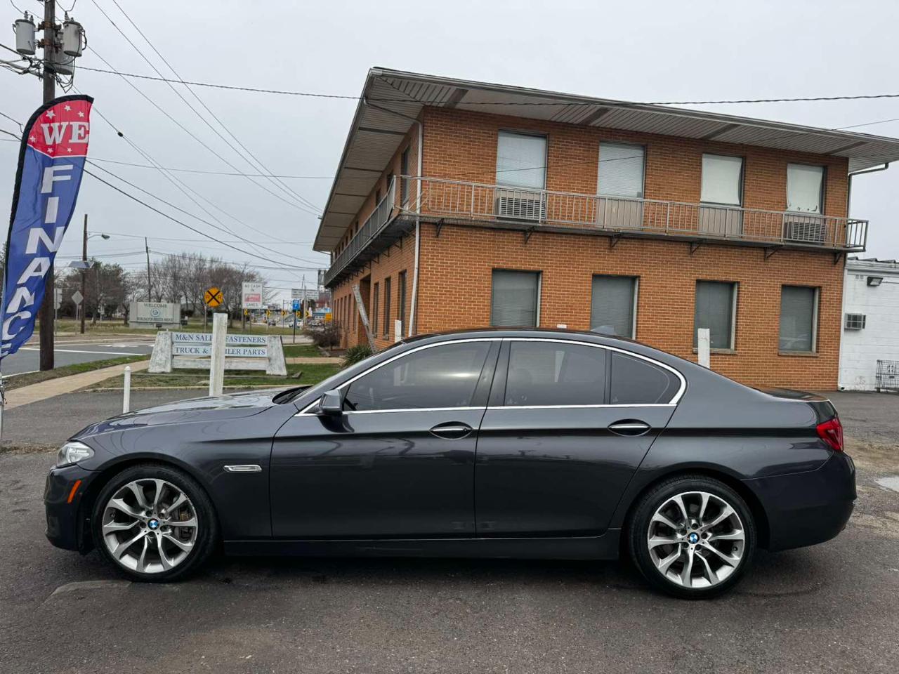 BMW 5 Series 4dr Sdn 535i xDrive AWD 2016