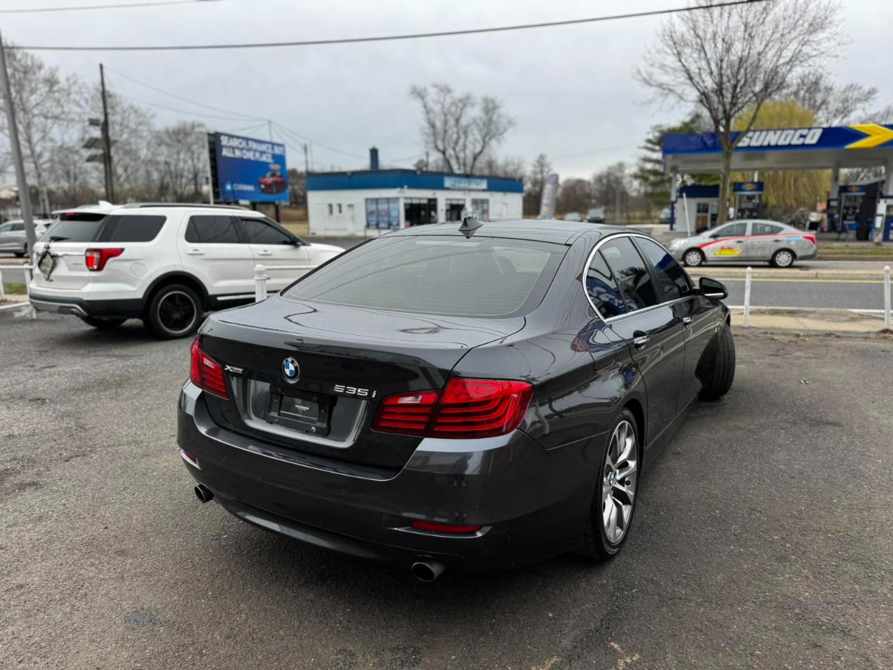 BMW 5 Series 4dr Sdn 535i xDrive AWD 2016