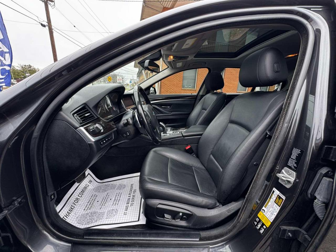 BMW 5 Series 4dr Sdn 535i xDrive AWD 2016