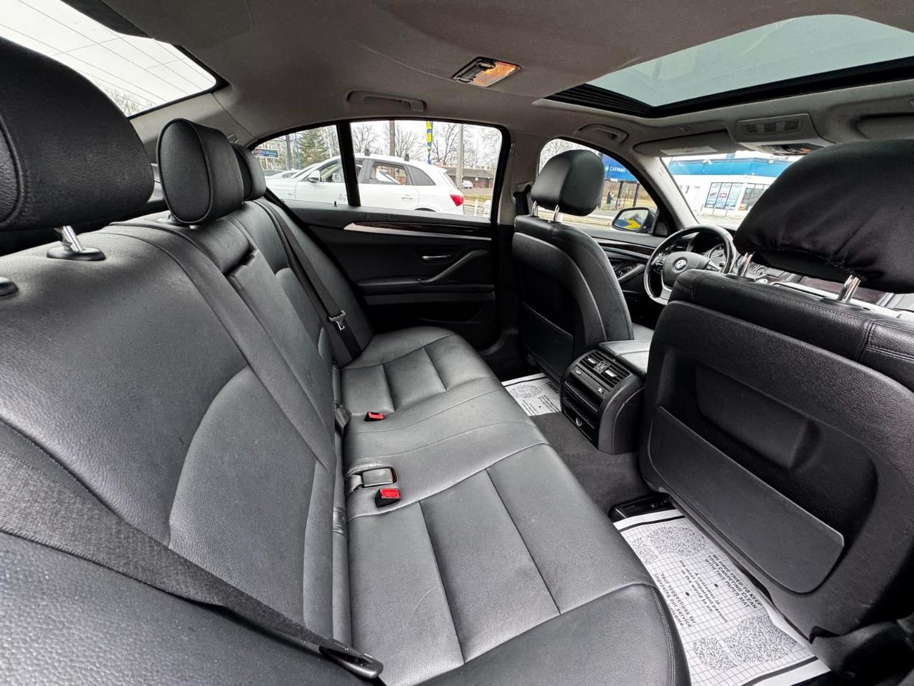 BMW 5 Series 4dr Sdn 535i xDrive AWD 2016