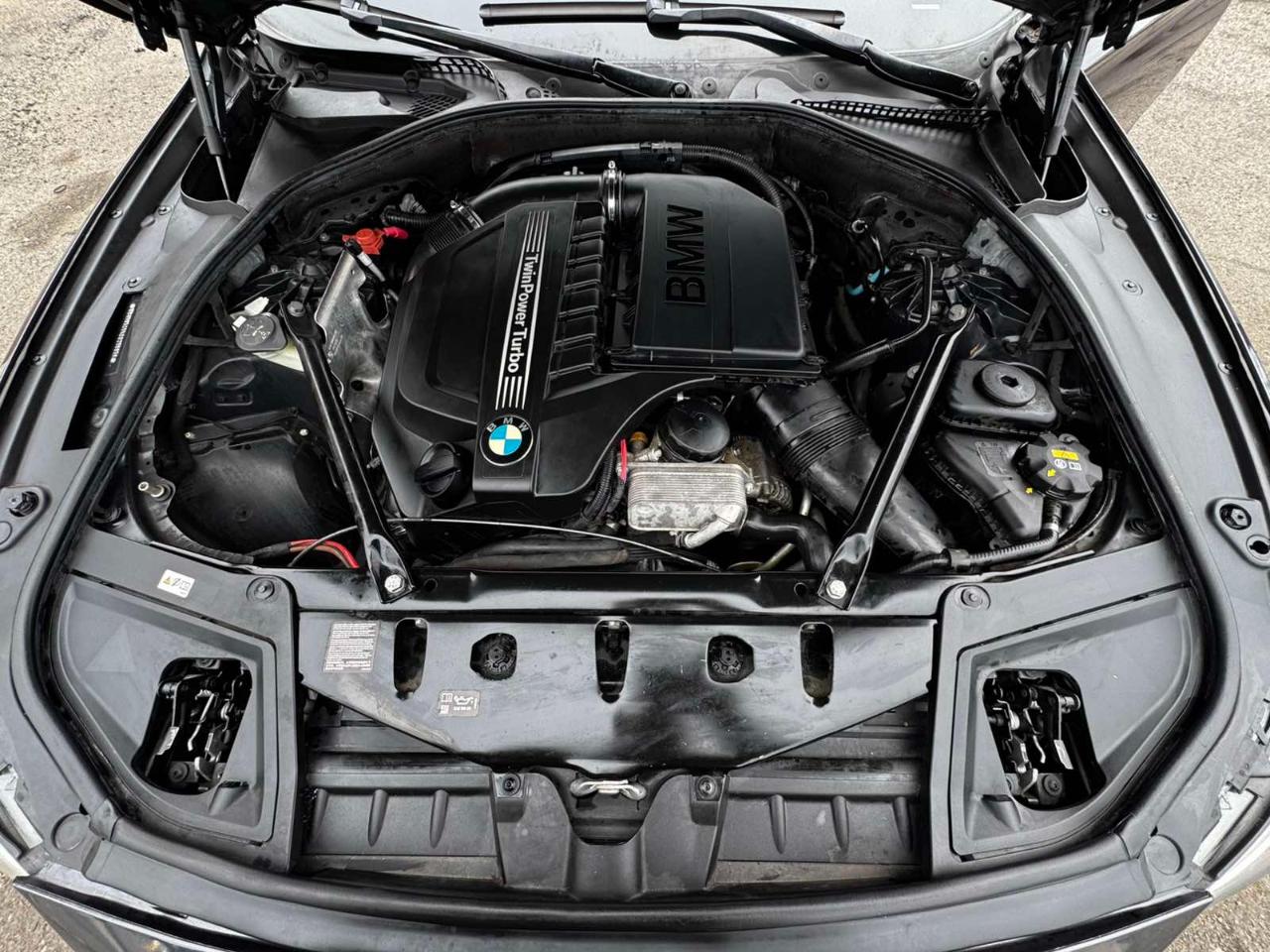 BMW 5 Series 4dr Sdn 535i xDrive AWD 2016