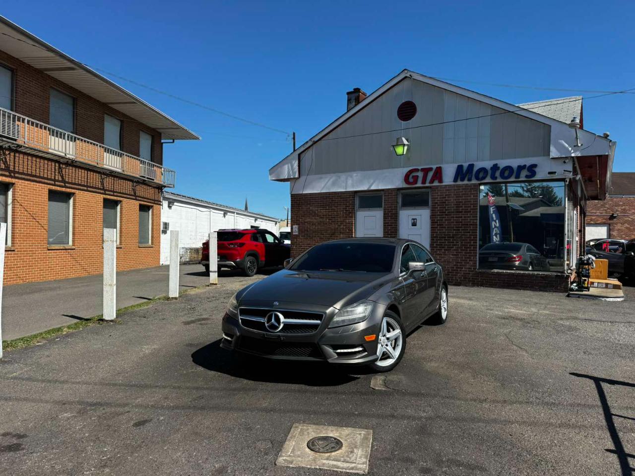 Mercedes-Benz CLS-Class 4dr Sdn CLS 550 4MATIC 2012