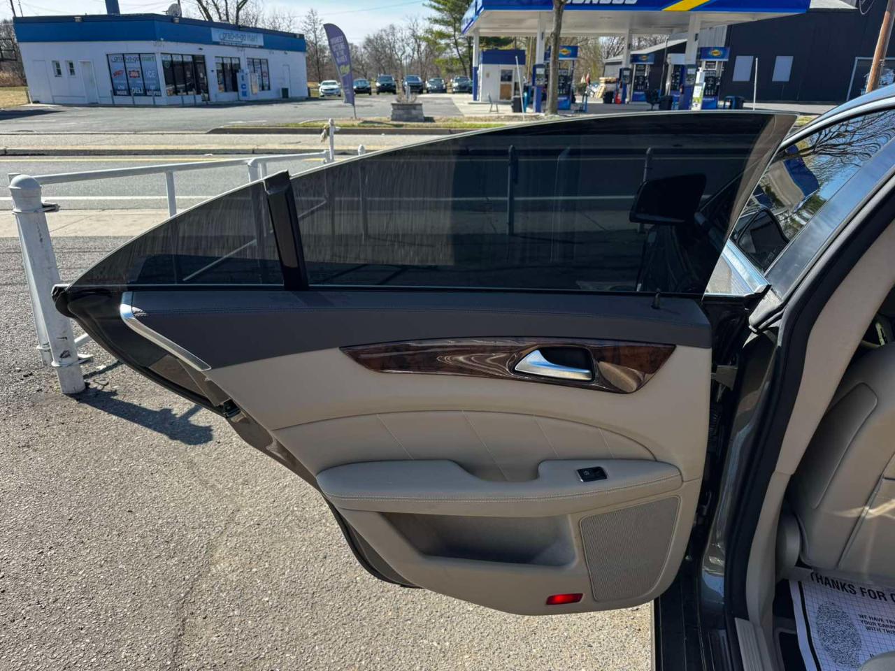 Mercedes-Benz CLS-Class 4dr Sdn CLS 550 4MATIC 2012