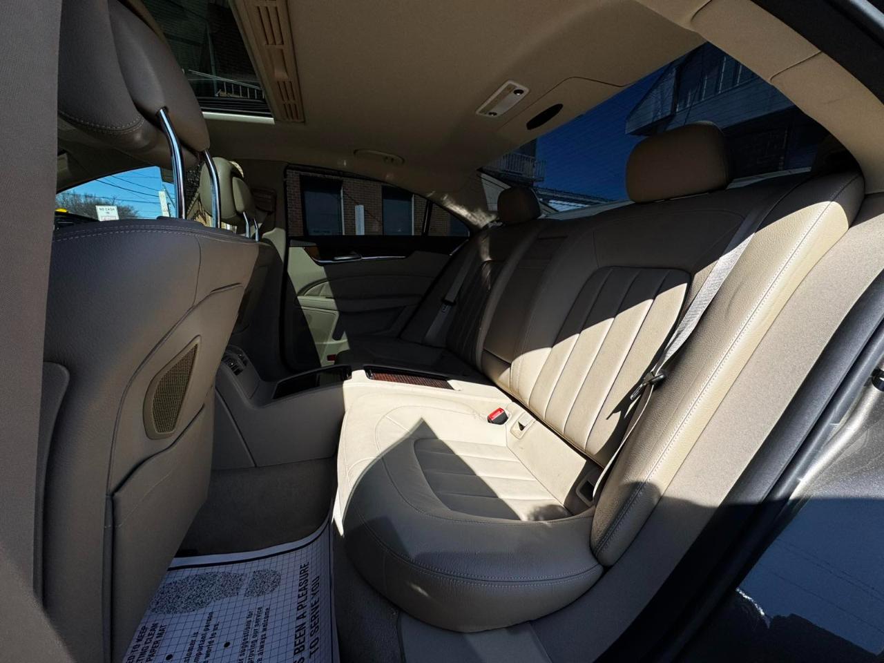 Mercedes-Benz CLS-Class 4dr Sdn CLS 550 4MATIC 2012