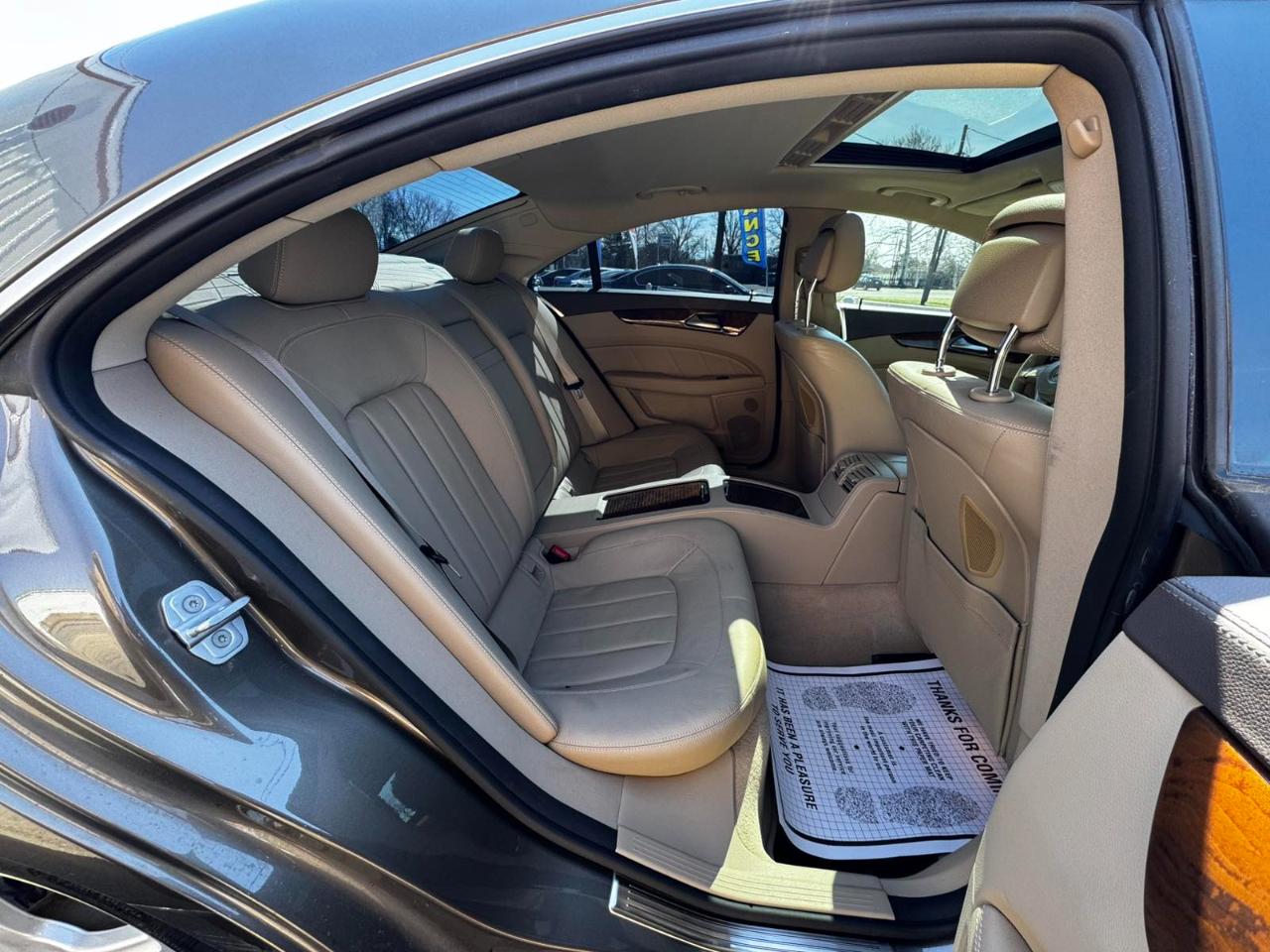 Mercedes-Benz CLS-Class 4dr Sdn CLS 550 4MATIC 2012