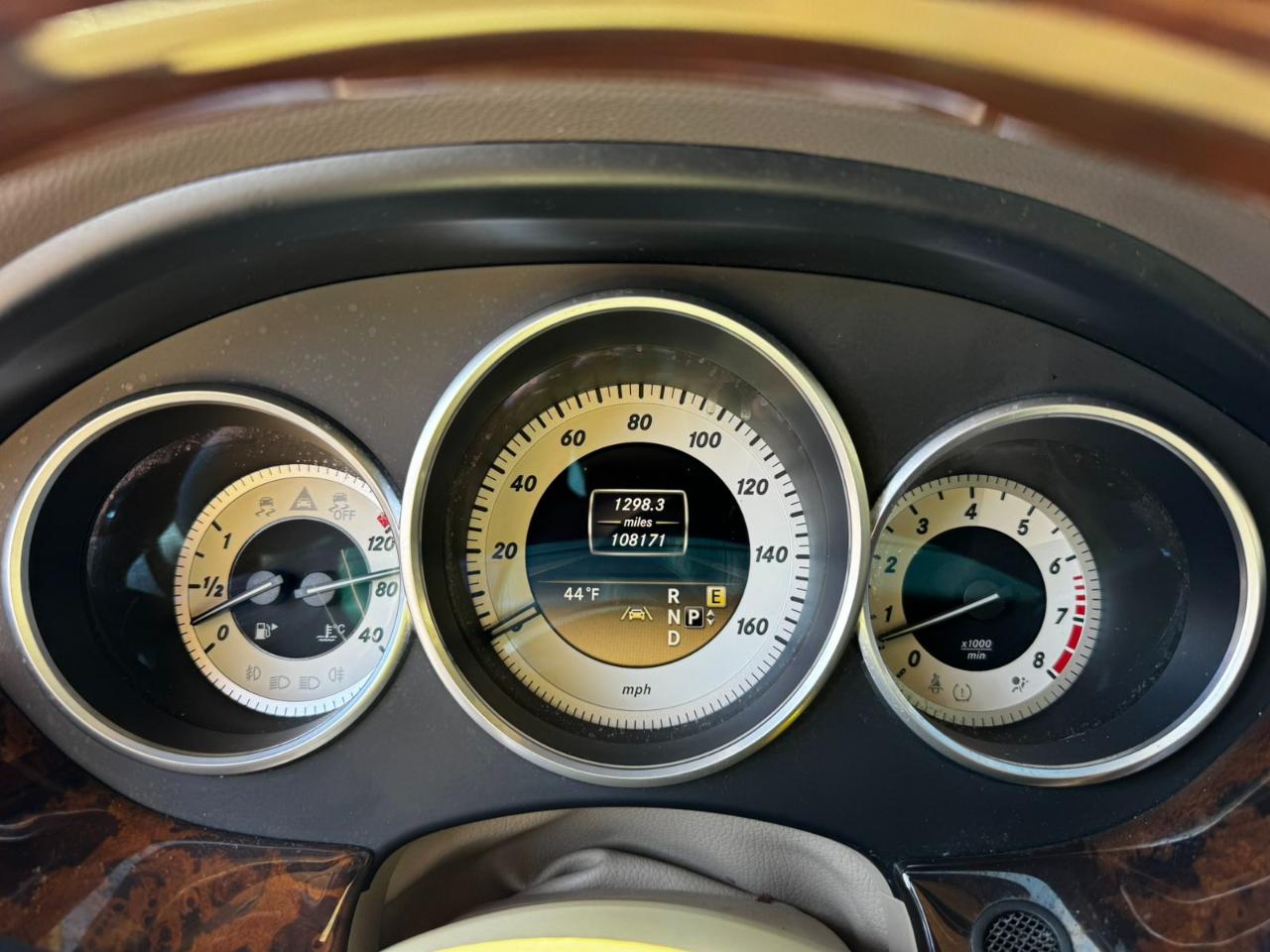 Mercedes-Benz CLS-Class 4dr Sdn CLS 550 4MATIC 2012