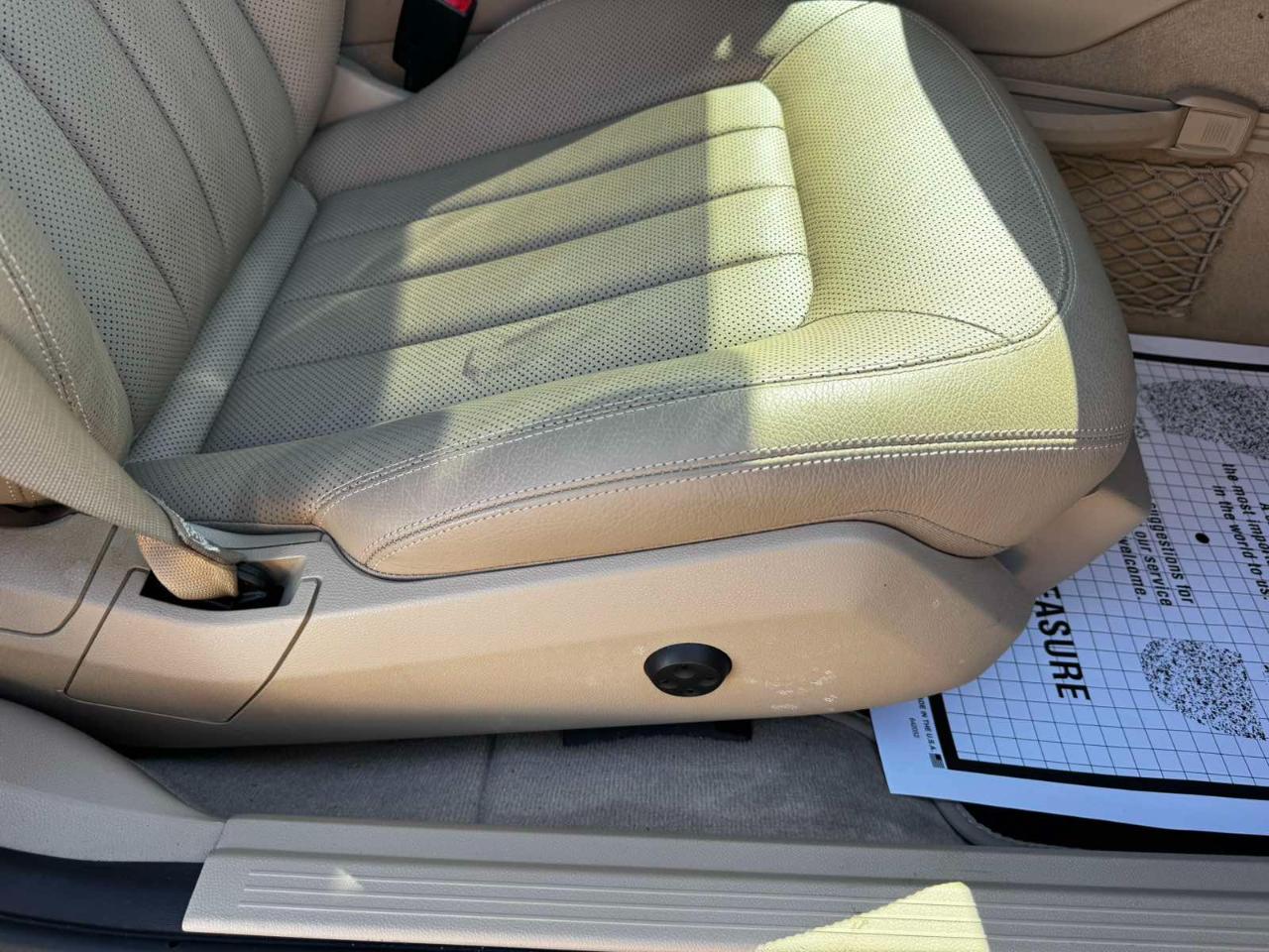 Mercedes-Benz CLS-Class 4dr Sdn CLS 550 4MATIC 2012