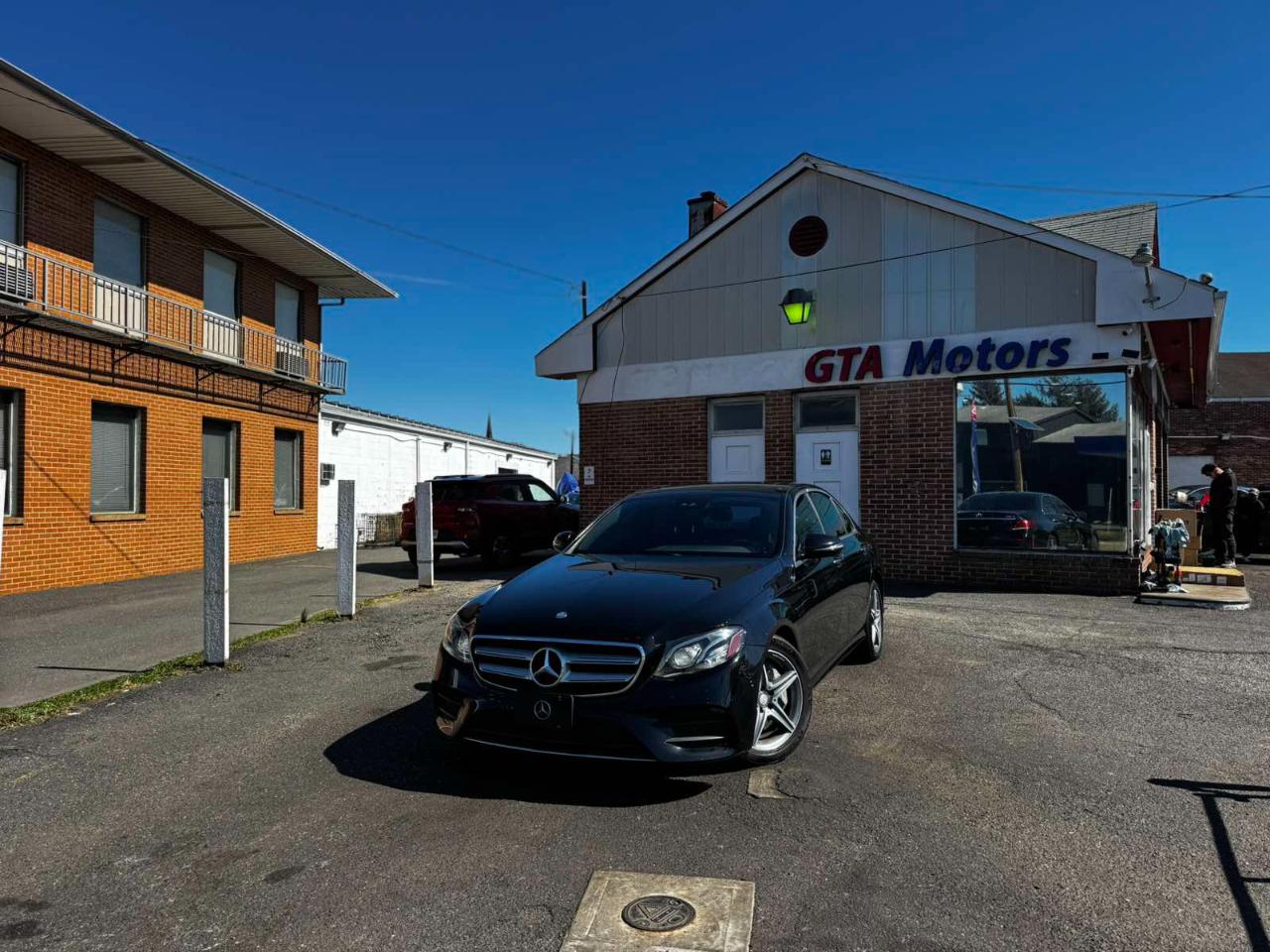 Mercedes-Benz E-Class E 300 Sport 4MATIC Sedan 2017