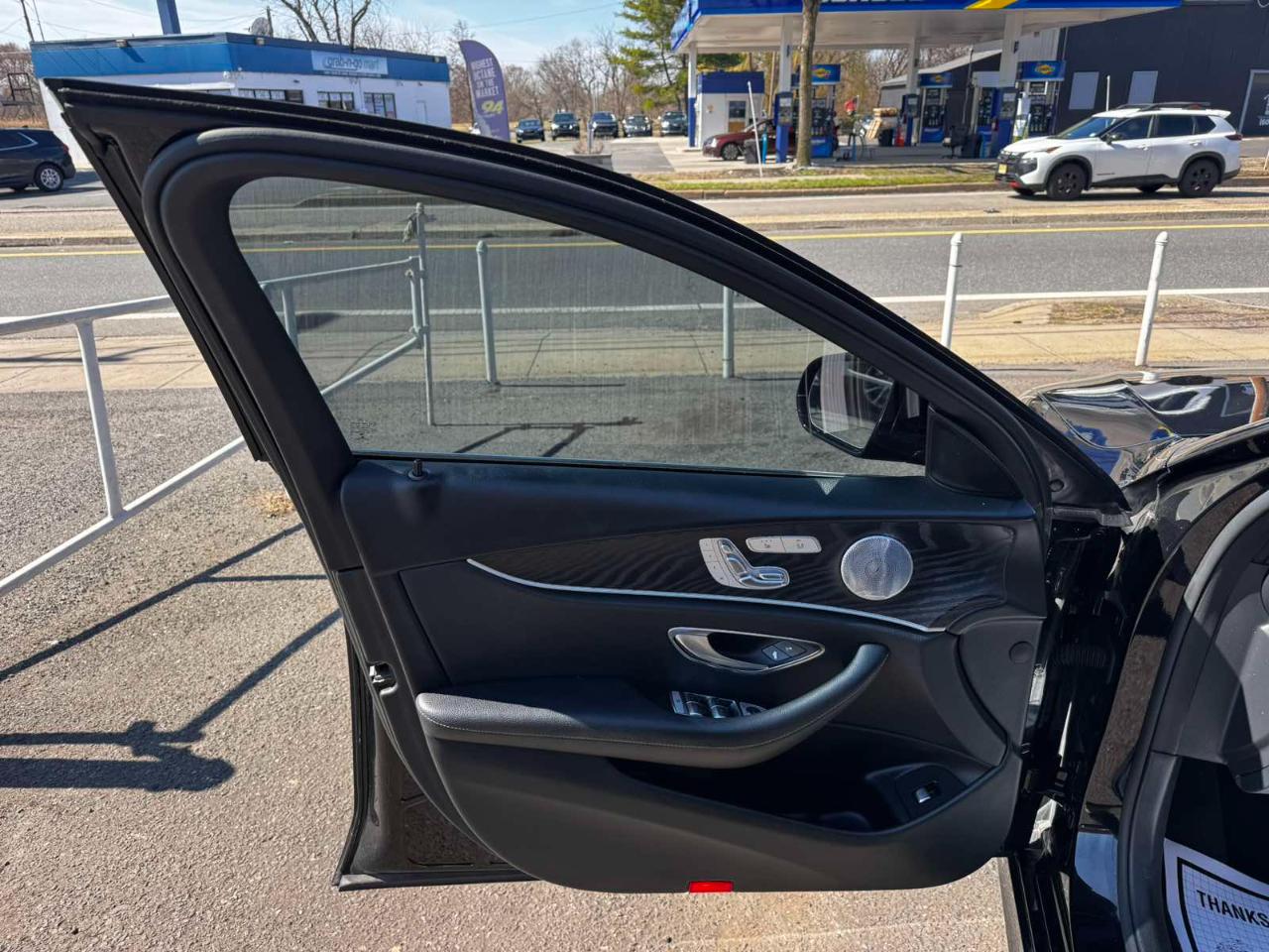 Mercedes-Benz E-Class E 300 Sport 4MATIC Sedan 2017