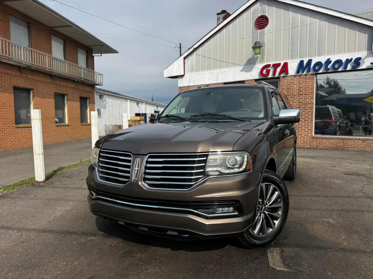 Lincoln Navigator 2WD 4dr 2015