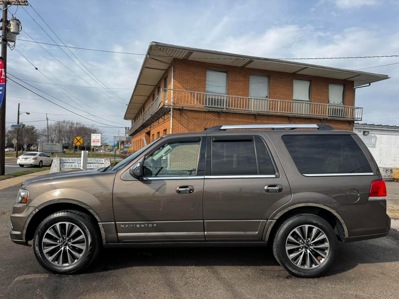 Lincoln Navigator 2WD 4dr 2015