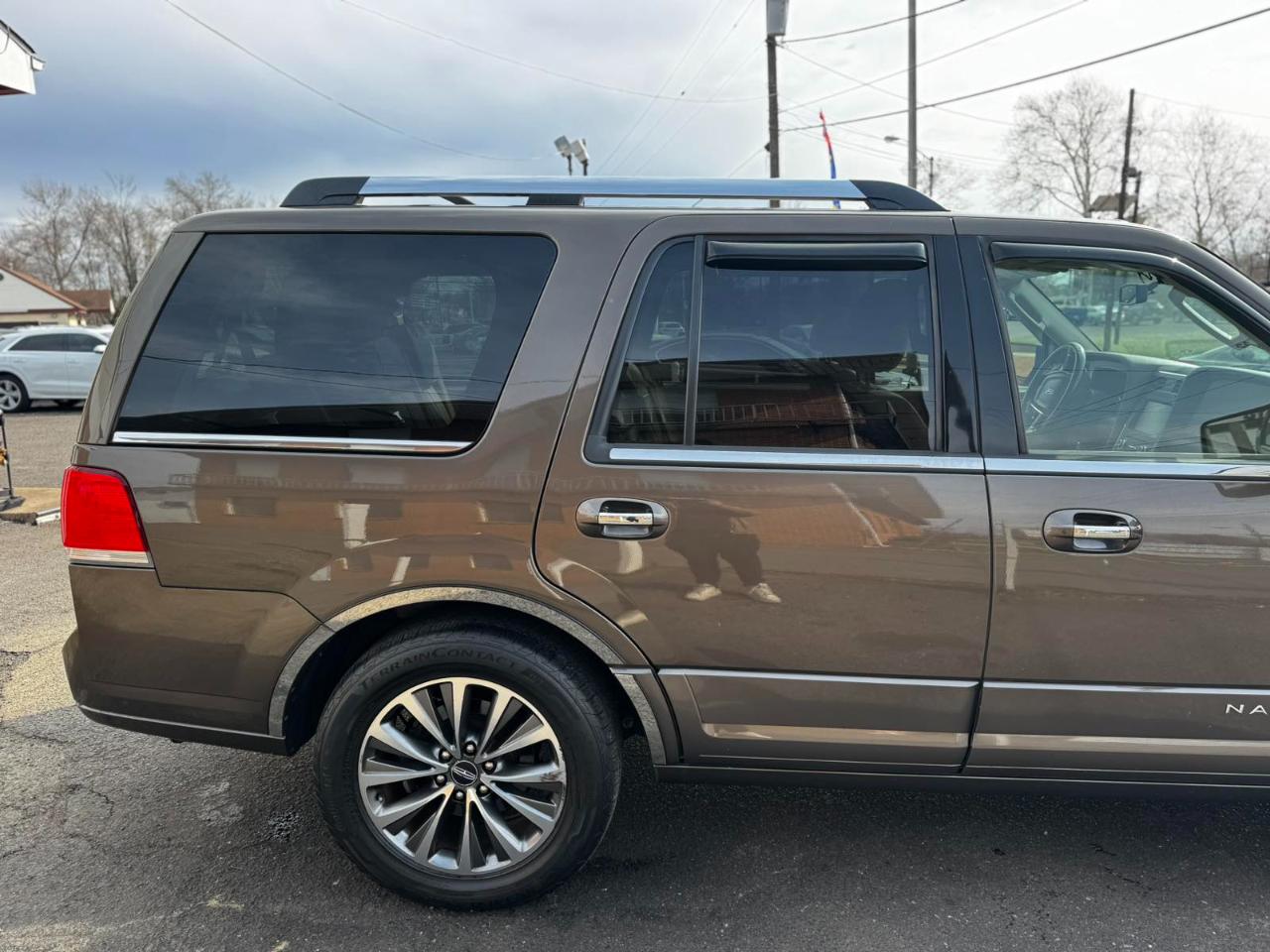 Lincoln Navigator 2WD 4dr 2015
