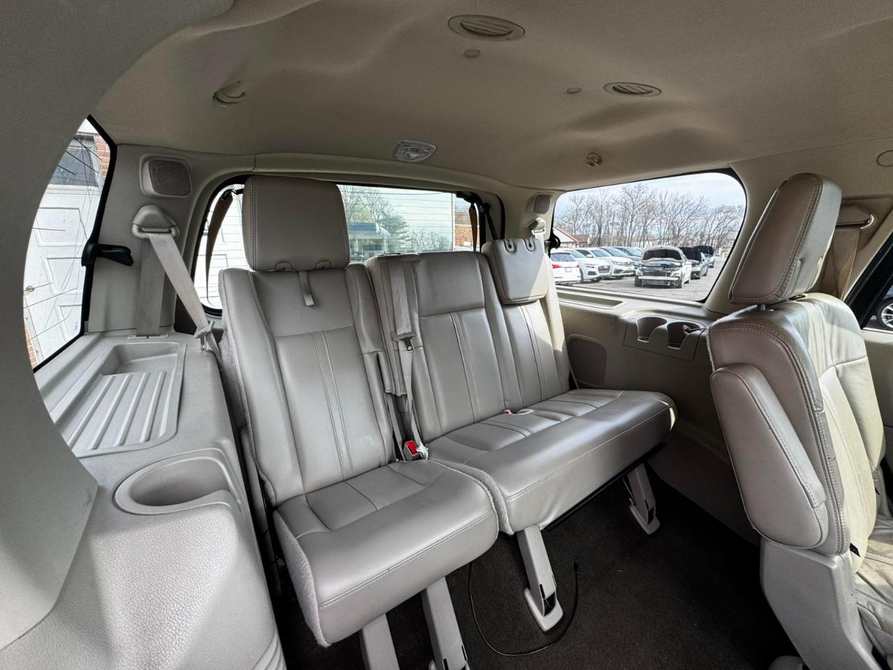 Lincoln Navigator 2WD 4dr 2015