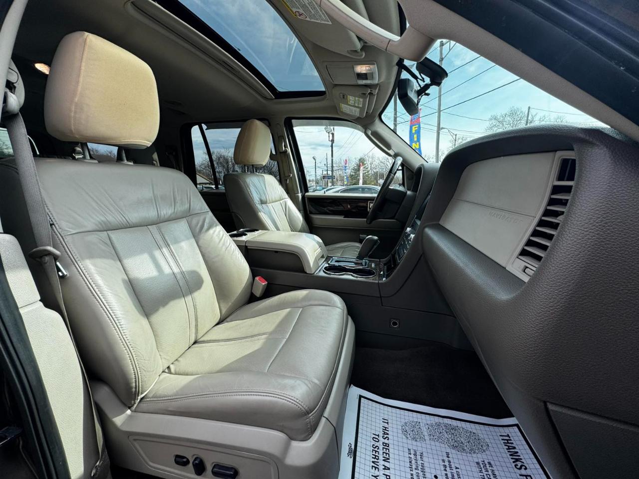 Lincoln Navigator 2WD 4dr 2015