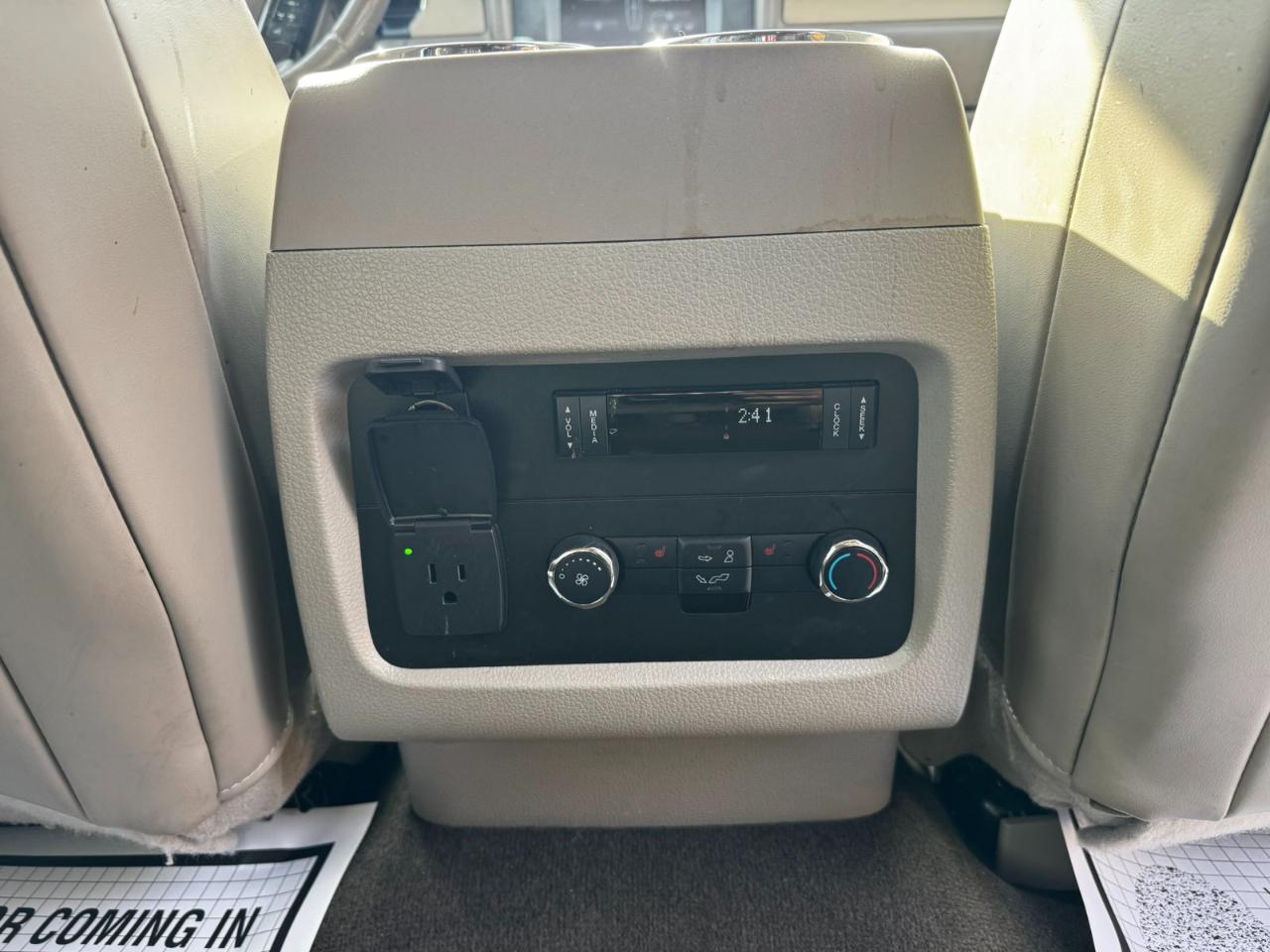 Lincoln Navigator 2WD 4dr 2015