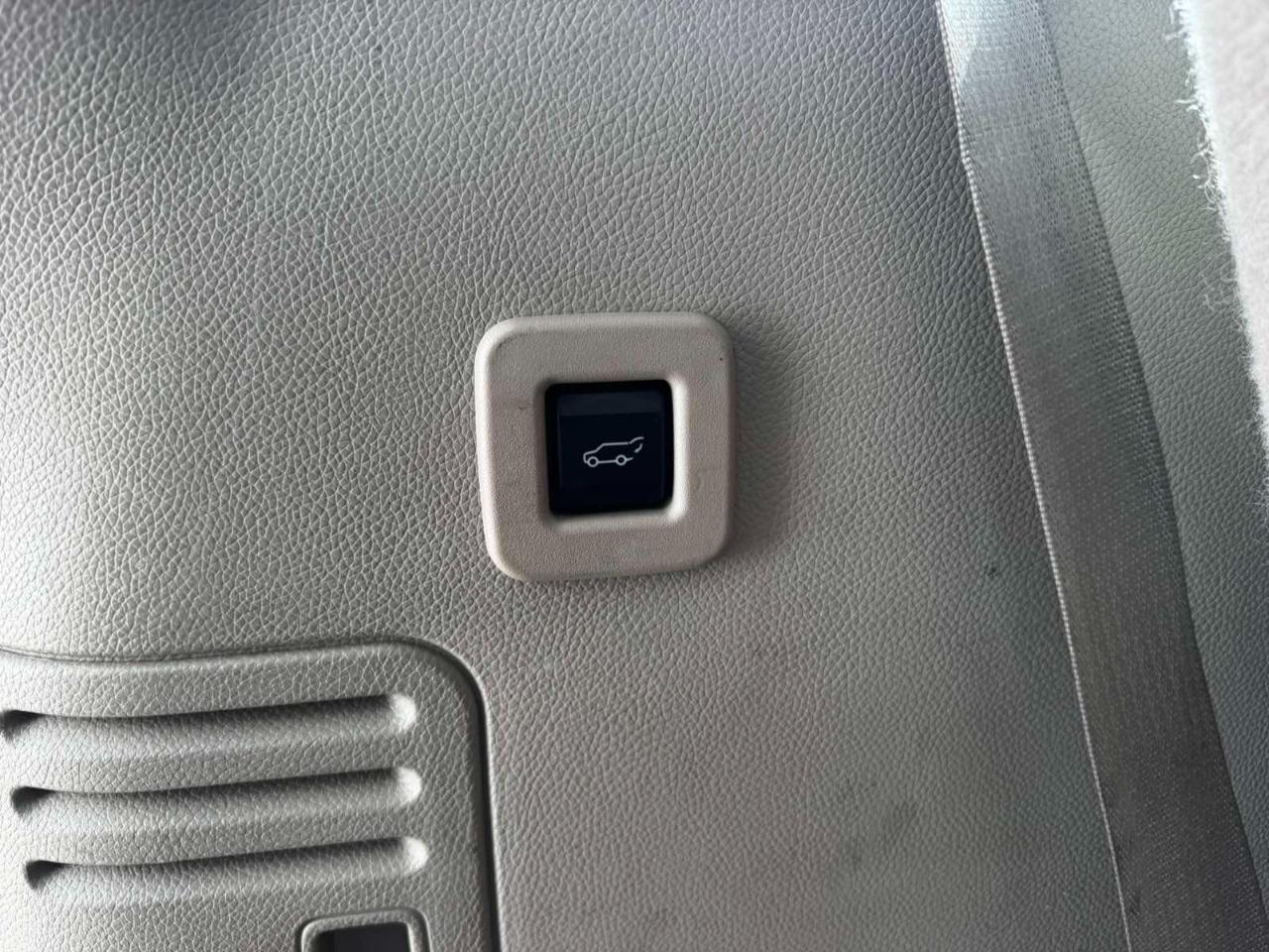 Lincoln Navigator 2WD 4dr 2015