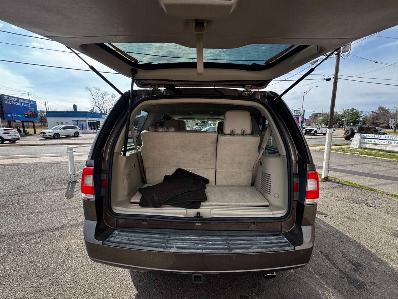 Lincoln Navigator 2WD 4dr 2015