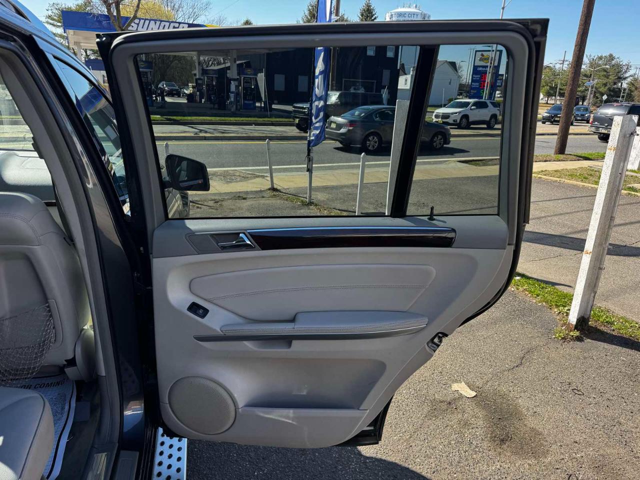 Mercedes-Benz GL-Class 4MATIC 4dr GL 450 2012