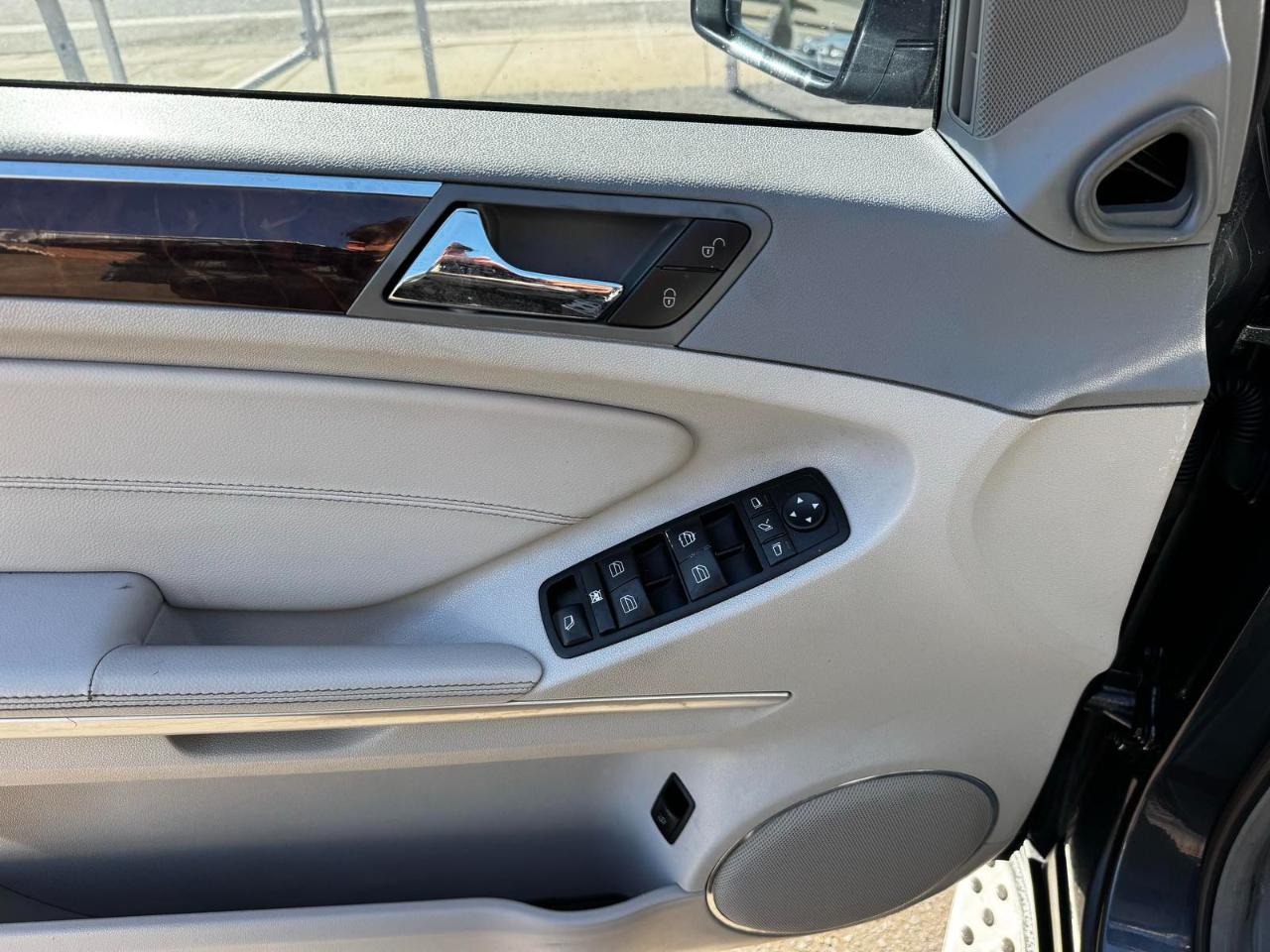 Mercedes-Benz GL-Class 4MATIC 4dr GL 450 2012