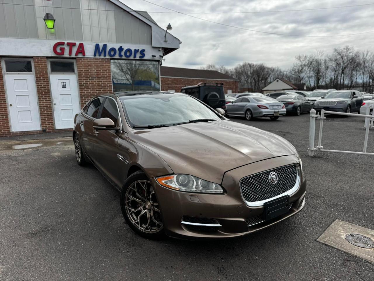 Jaguar XJ 4dr Sdn XJL Portfolio AWD 2014