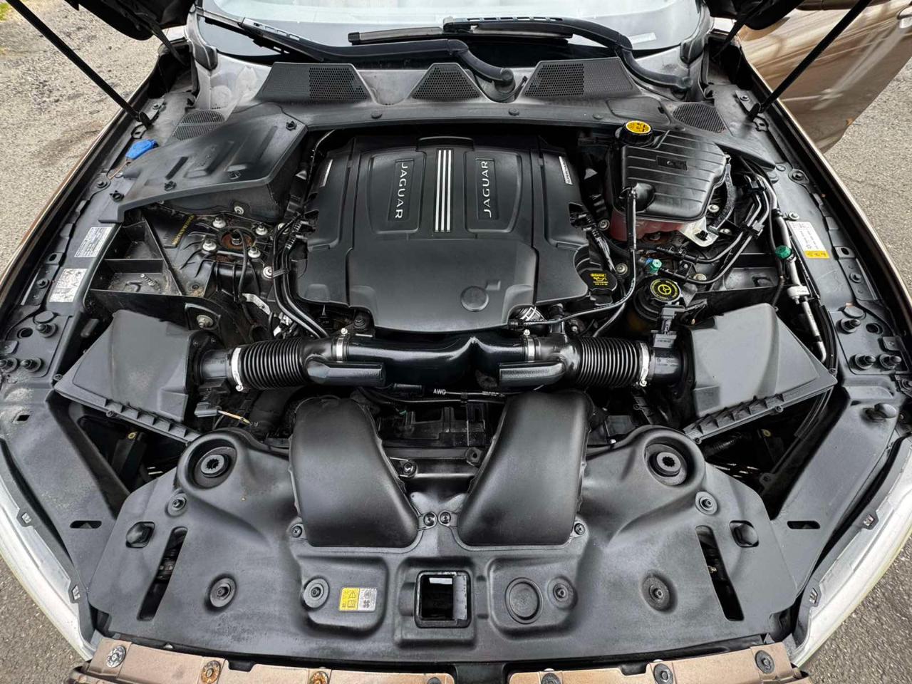 Jaguar XJ 4dr Sdn XJL Portfolio AWD 2014