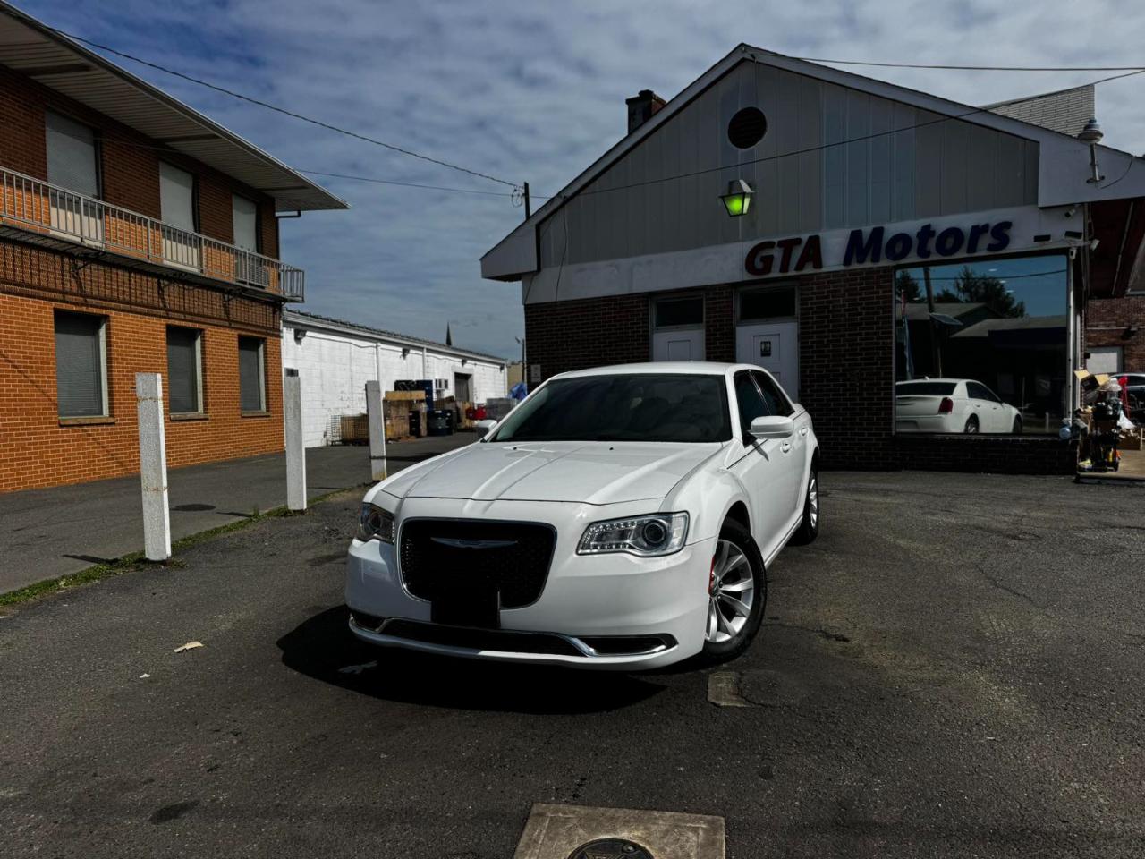 Chrysler 300 Touring RWD 2018