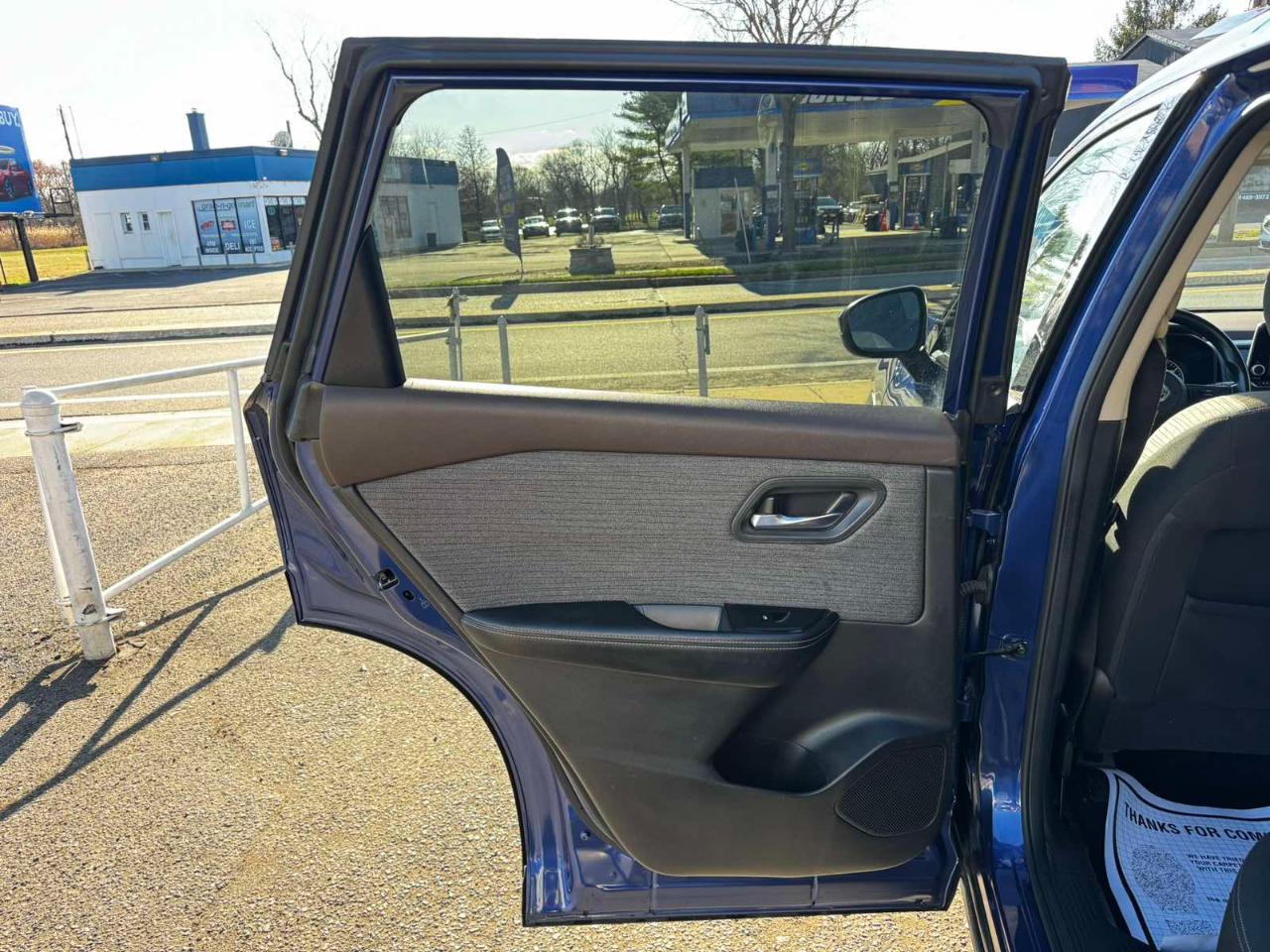 Nissan Rogue AWD SV 2021