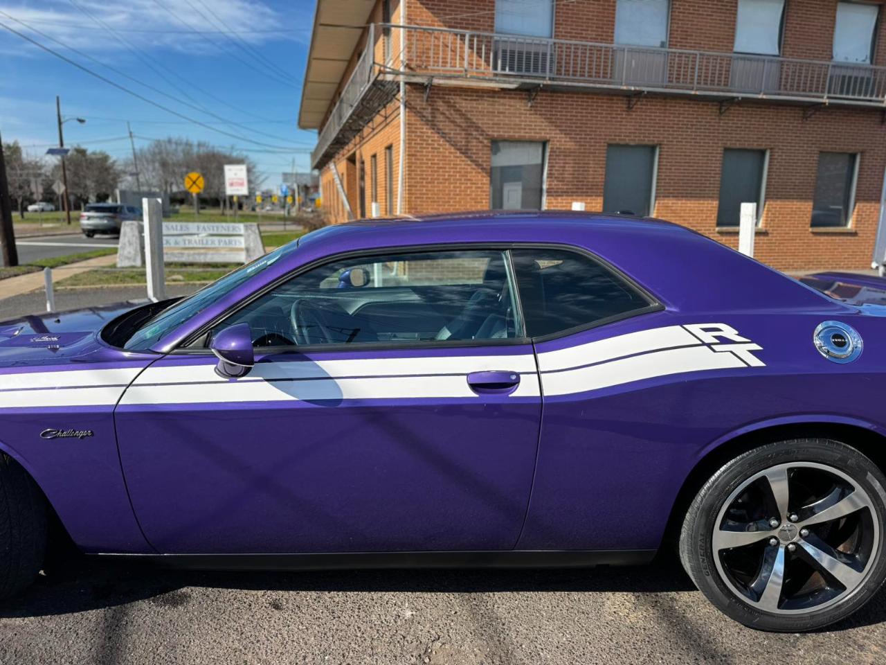 Dodge Challenger 2dr Cpe R/T Classic 2013