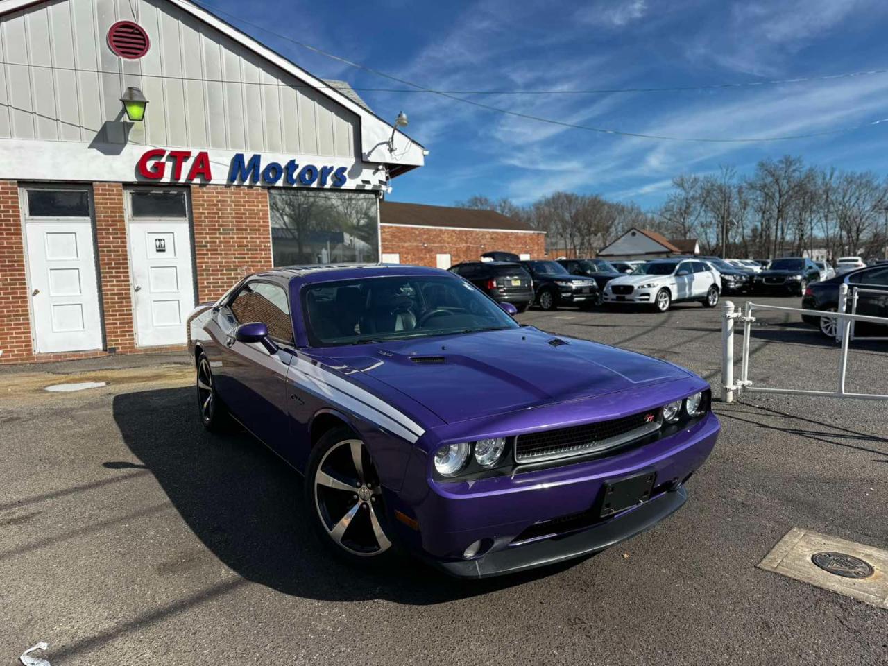 Dodge Challenger 2dr Cpe R/T Classic 2013