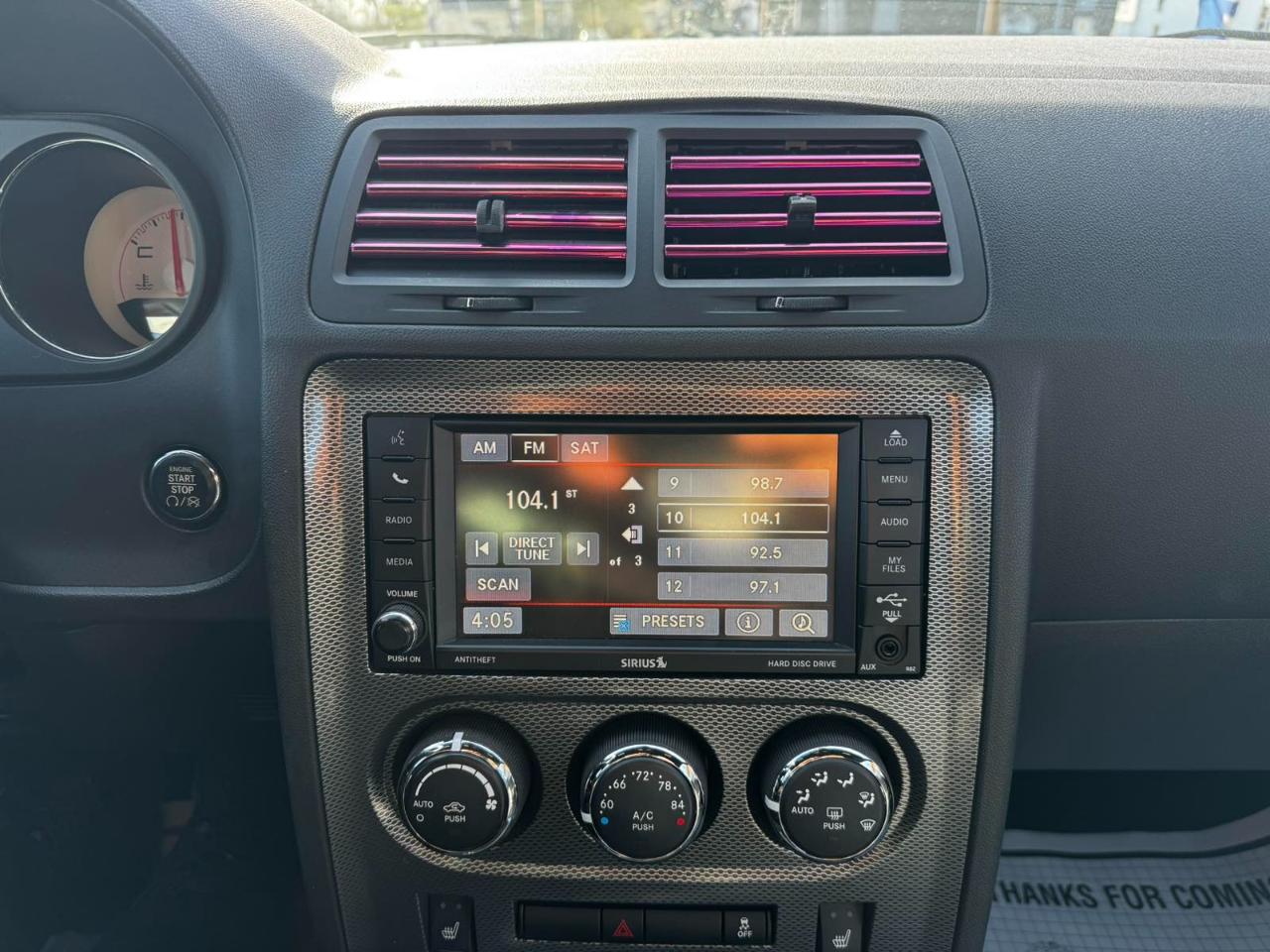 Dodge Challenger 2dr Cpe R/T Classic 2013