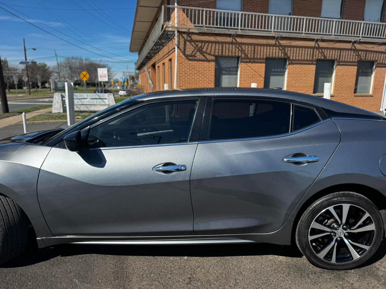 Nissan Maxima S 3.5L 2018