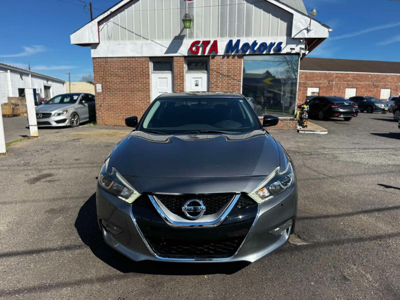 Nissan Maxima S 3.5L 2018