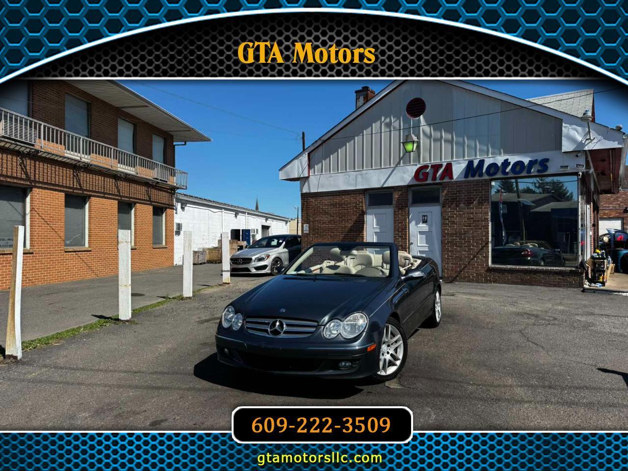 Mercedes-Benz CLK-Class 2dr Cabriolet 3.5L 2009