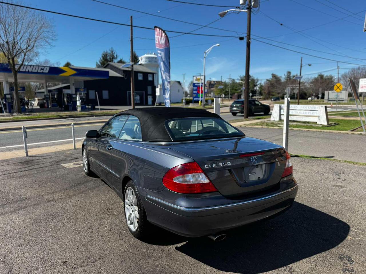 Mercedes-Benz CLK-Class 2dr Cabriolet 3.5L 2009