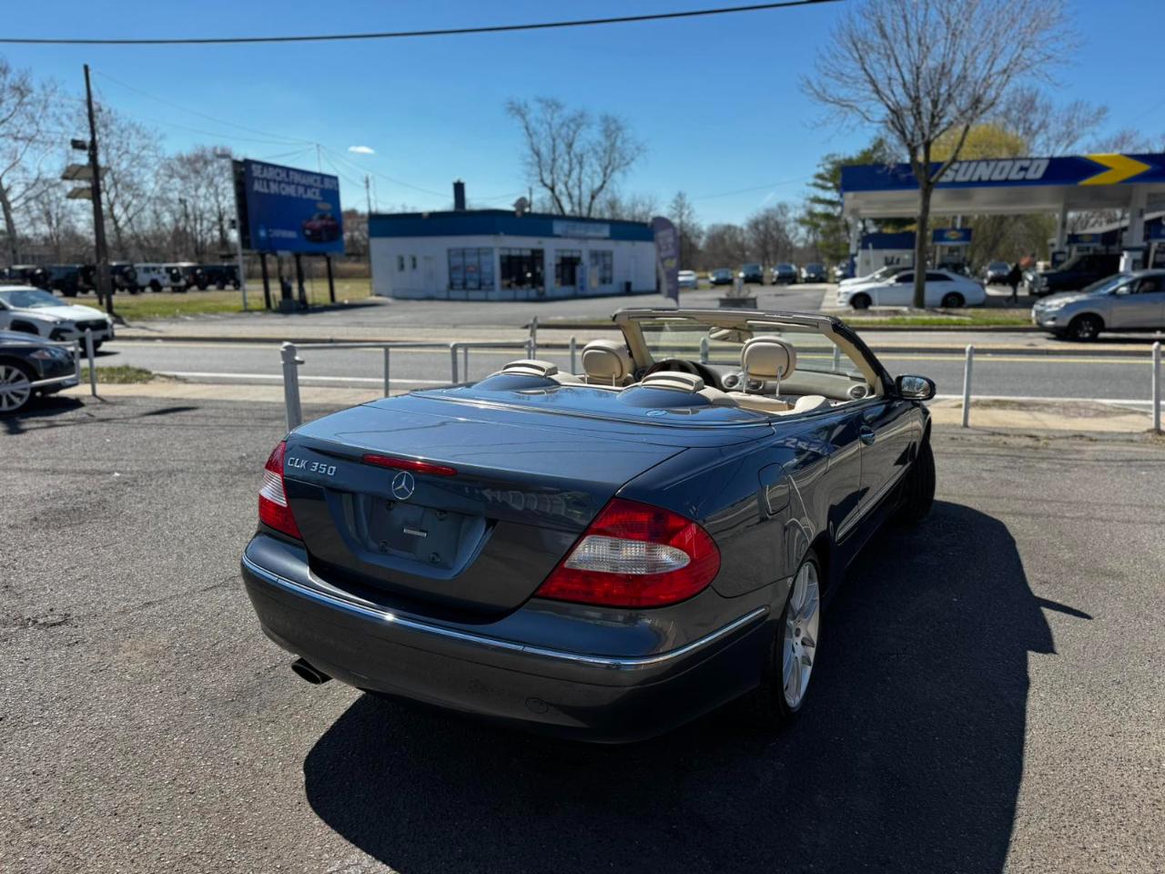 Mercedes-Benz CLK-Class 2dr Cabriolet 3.5L 2009