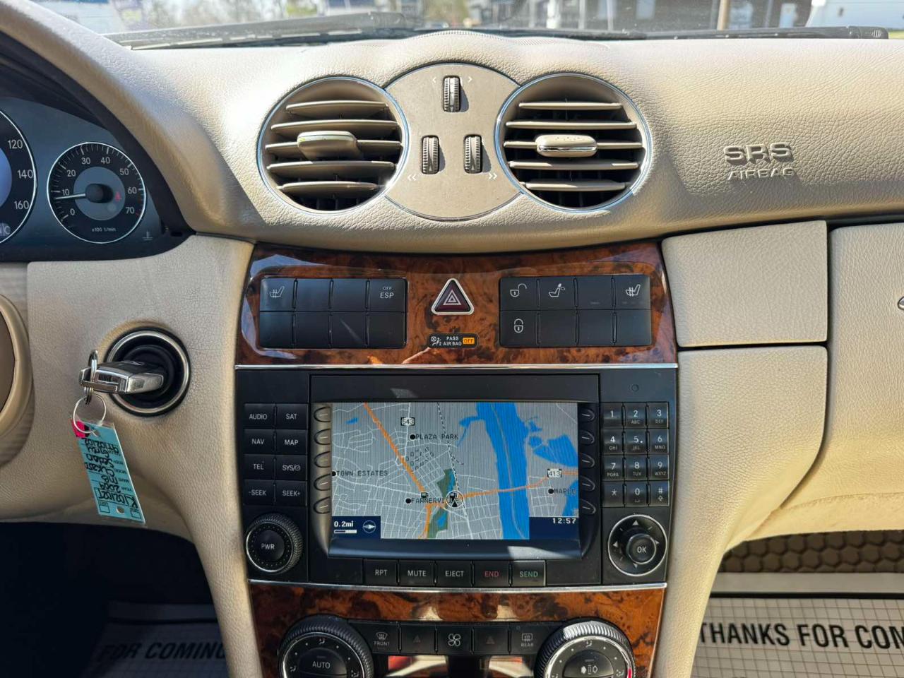 Mercedes-Benz CLK-Class 2dr Cabriolet 3.5L 2009